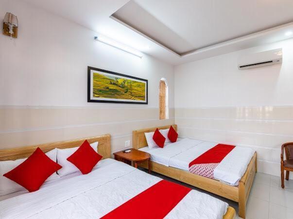 Bongs House Homestay Хоян Екстер'єр фото
